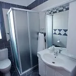 Apartament Korallis Karavádhos