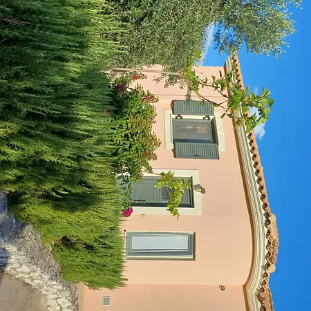 Korallis Apartamento Karavádhos