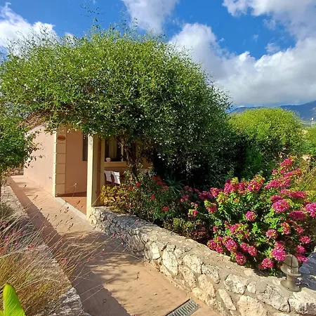 Korallis Apartamento *