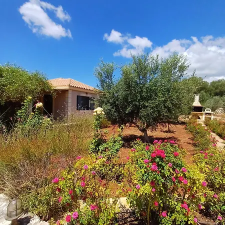 Korallis Villas *