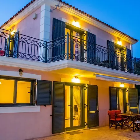 Korallis Villas *